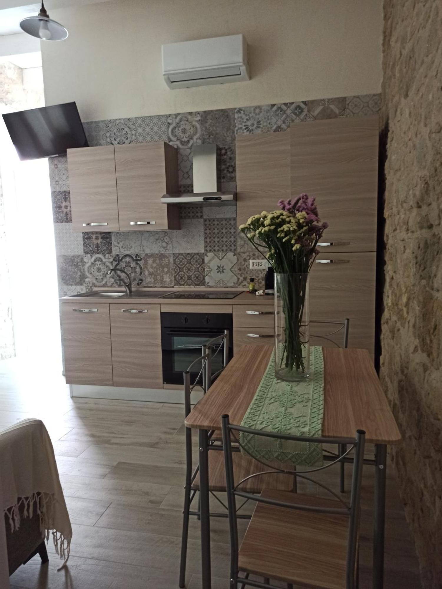 Piazza San Giorgio Hotel Dolianova ภายนอก รูปภาพ
