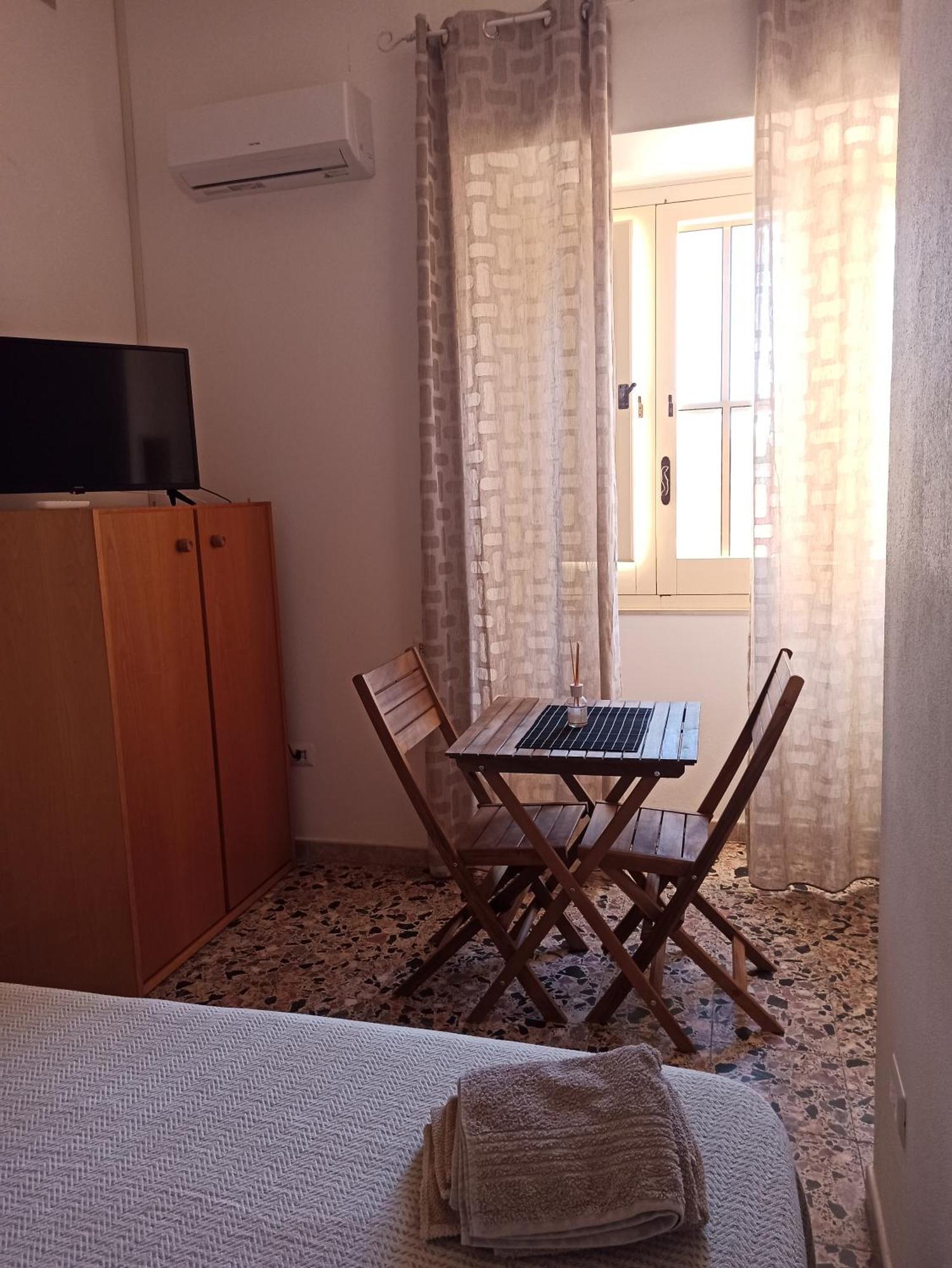 Piazza San Giorgio Hotel Dolianova ห้อง รูปภาพ